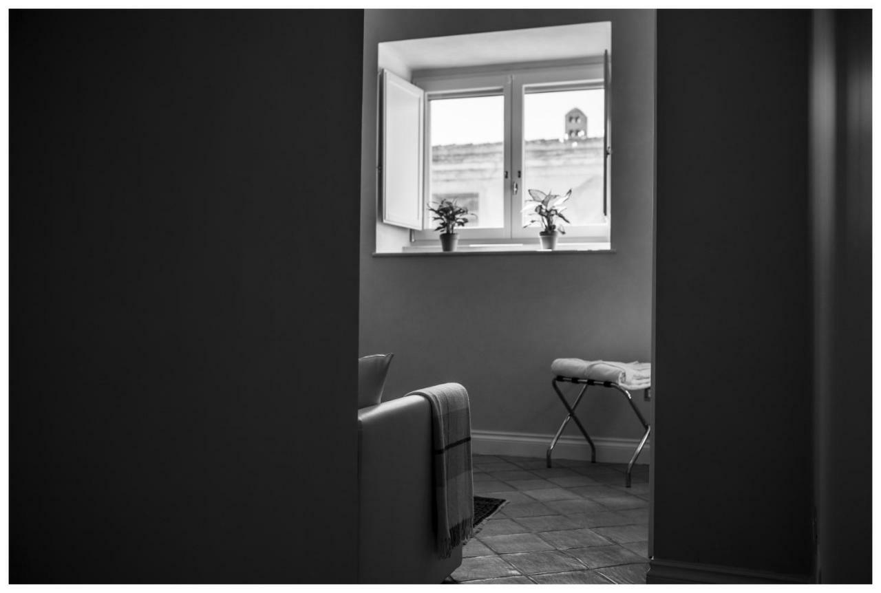 Boutique - Lodge & Suites Crotone Buitenkant foto