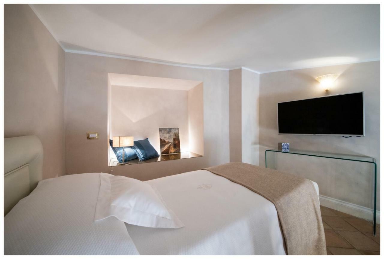 Boutique - Lodge & Suites Crotone Buitenkant foto